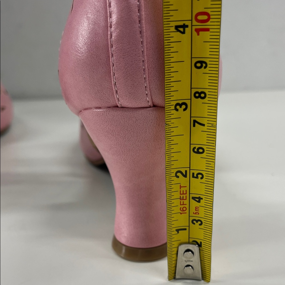 Chic Pink Cutout Heels - Picture 9 of 9